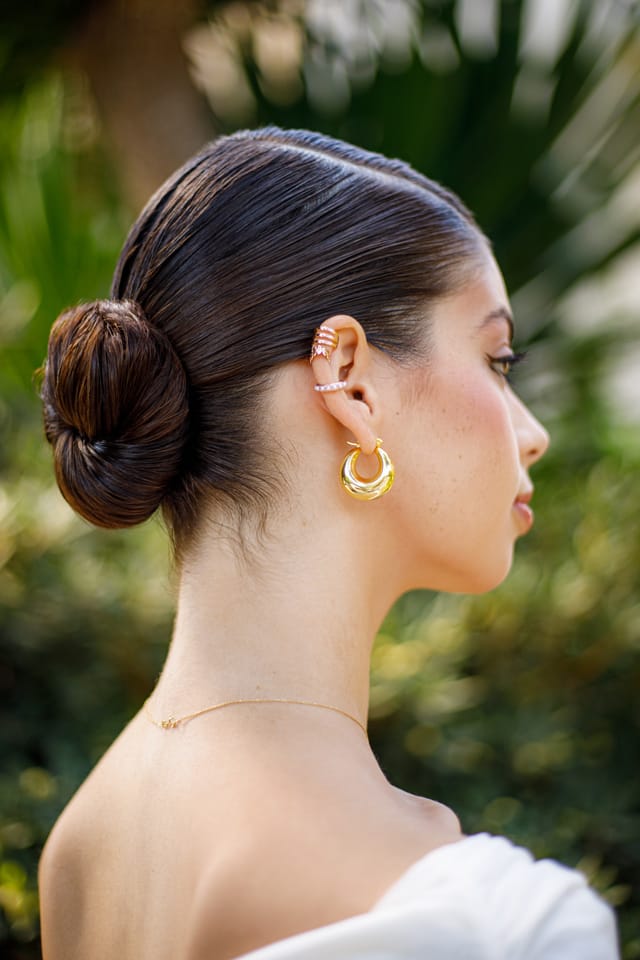 Minimalistic sleek low bun. Wedding Makeup in Haifa by Maria Gorelova